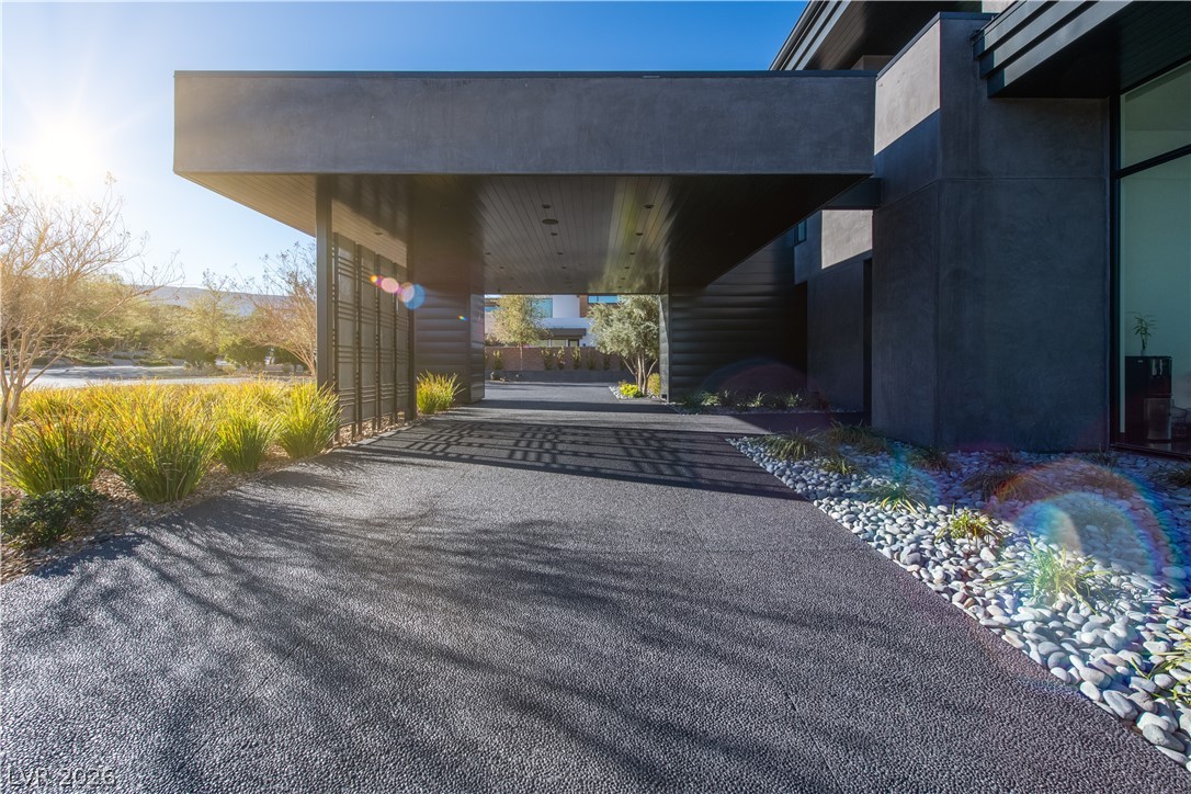 44 Hawk Ridge Drive