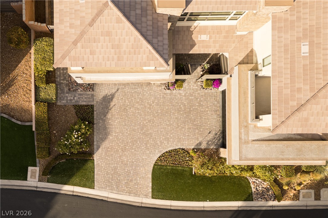 11454 Ruby Falls Way