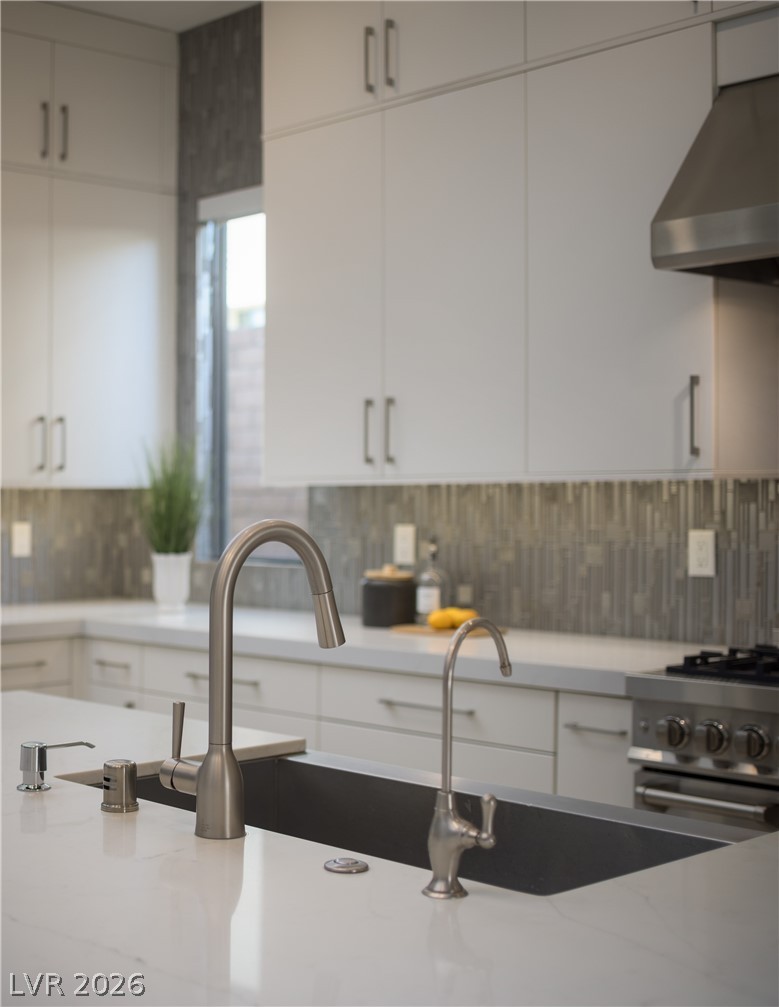 11454 Ruby Falls Way