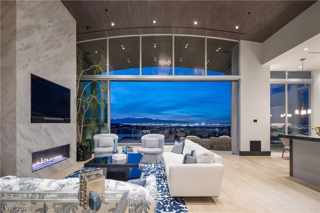 677 Tranquil Rim Court