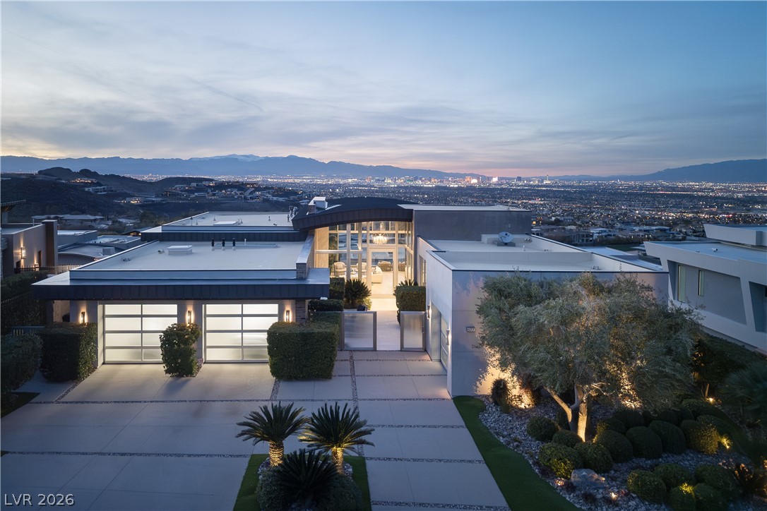 677 Tranquil Rim Court