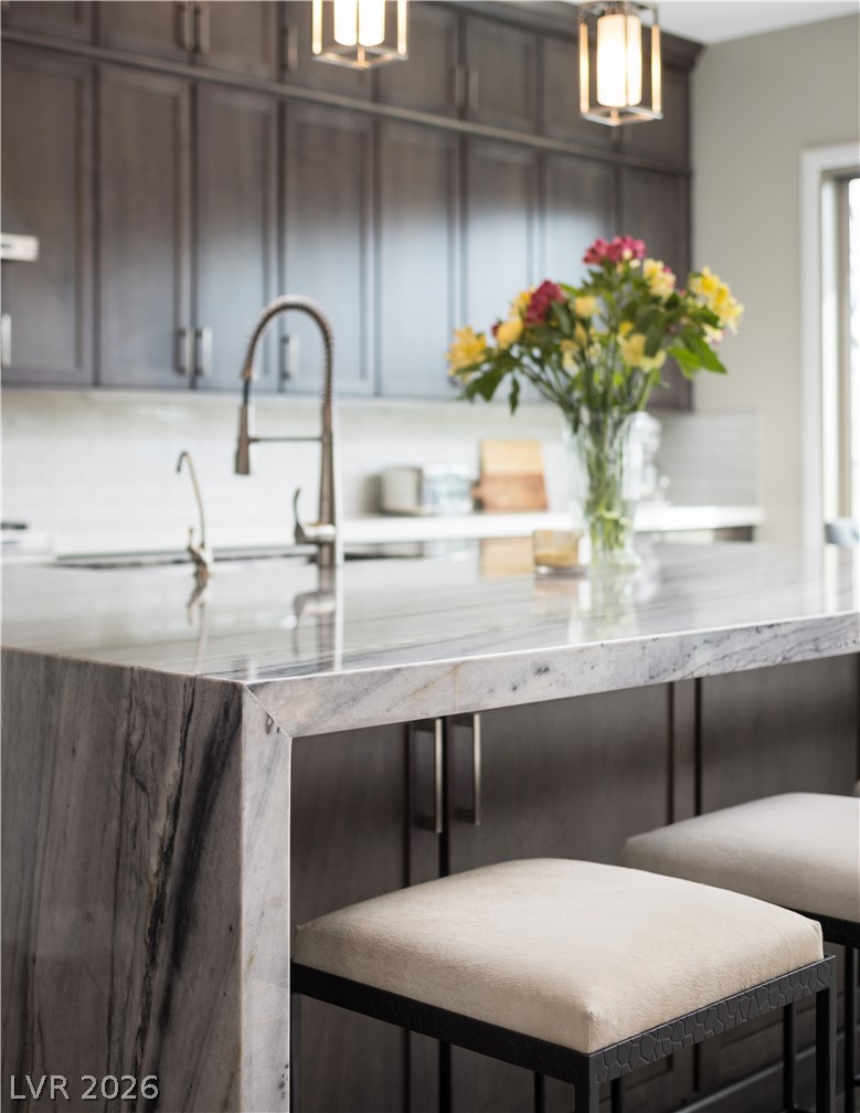 264 Tarragona Breeze Avenue