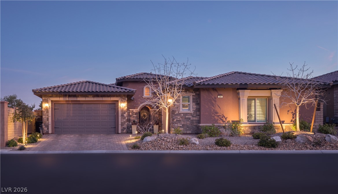 264 Tarragona Breeze Avenue