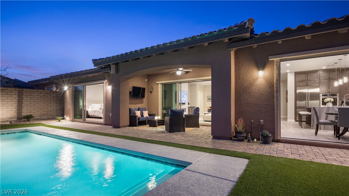 264 Tarragona Breeze Avenue