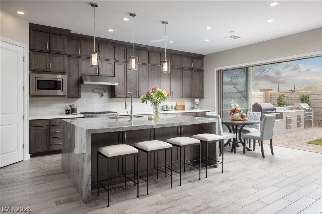 264 Tarragona Breeze Avenue