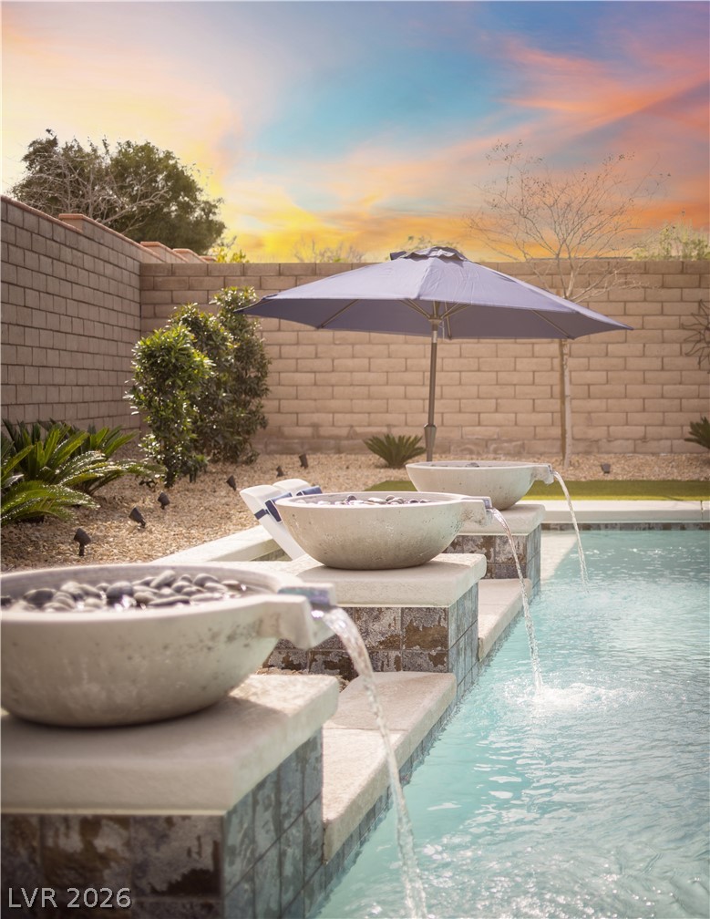 264 Tarragona Breeze Avenue