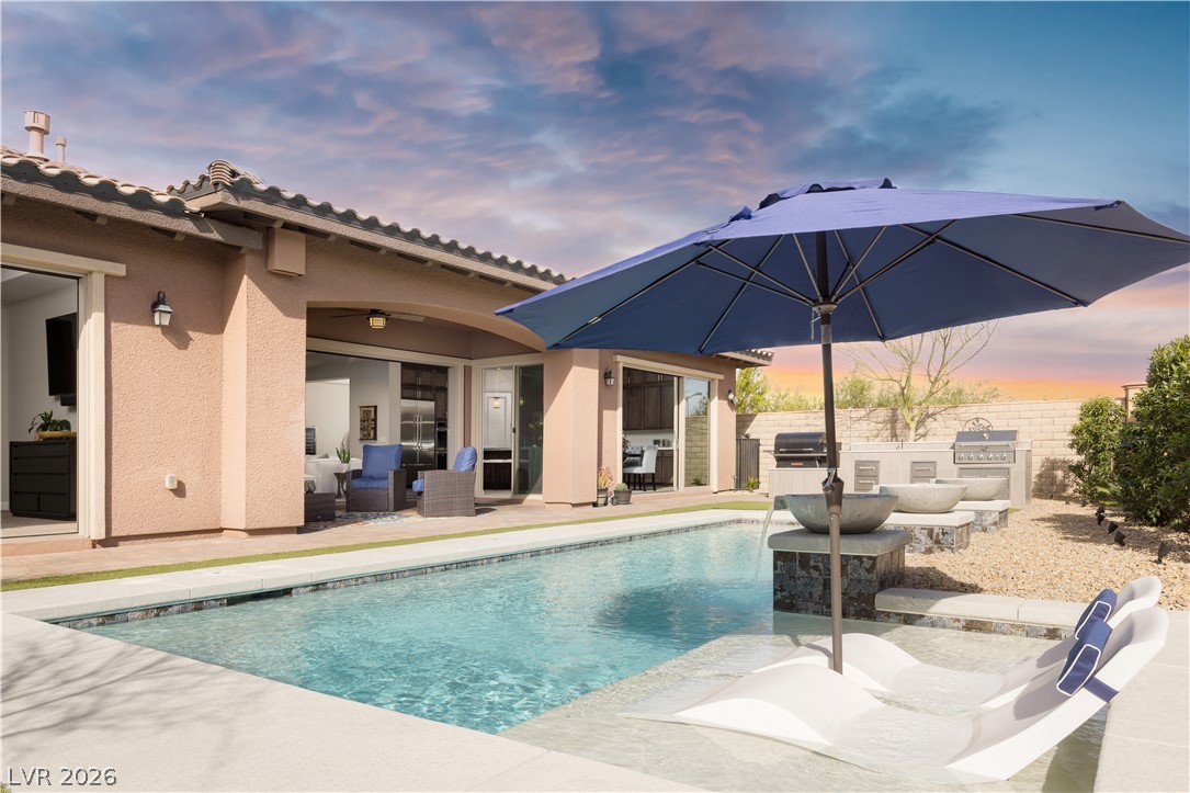 264 Tarragona Breeze Avenue