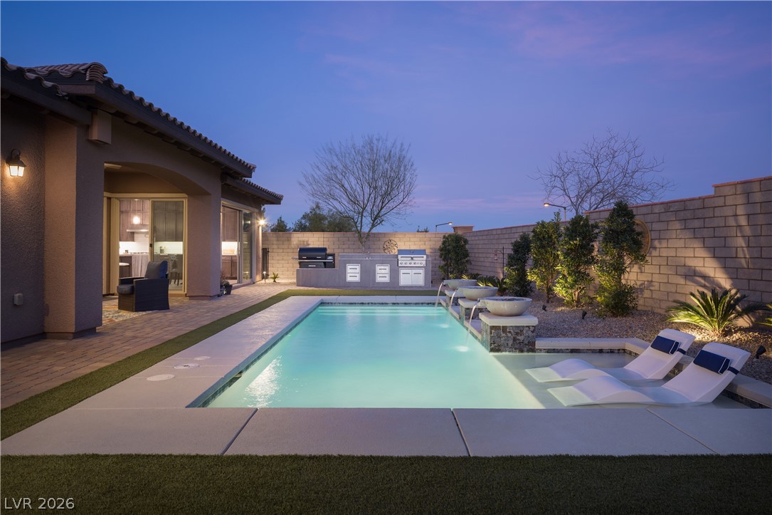 264 Tarragona Breeze Avenue