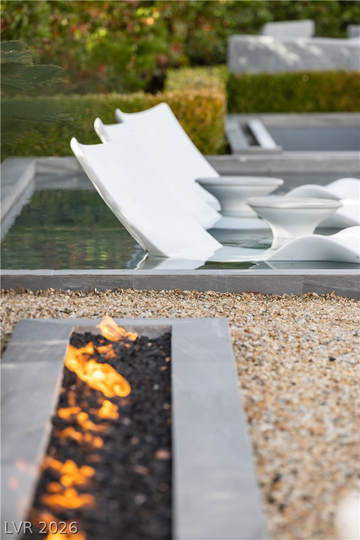 19 Flying Cloud Lane