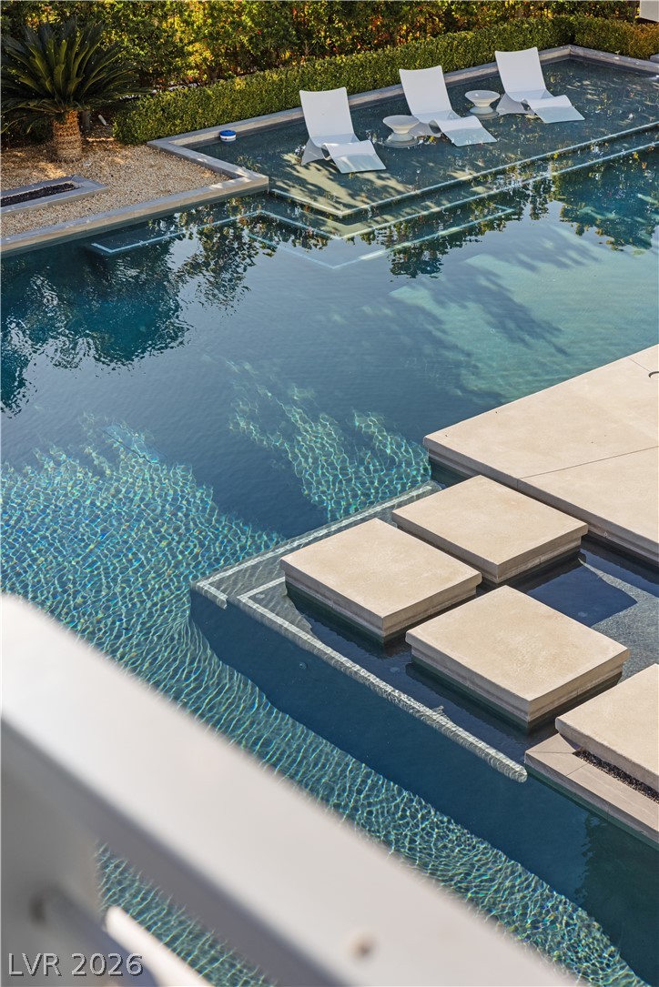 19 Flying Cloud Lane