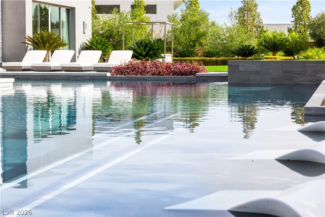 19 Flying Cloud Lane