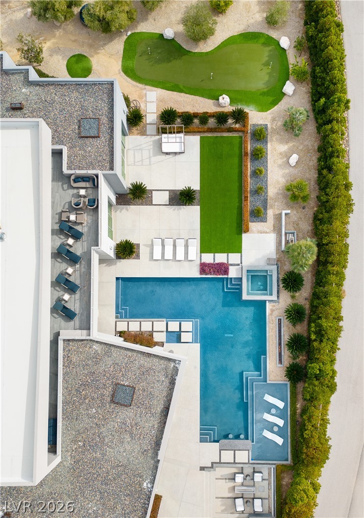 19 Flying Cloud Lane