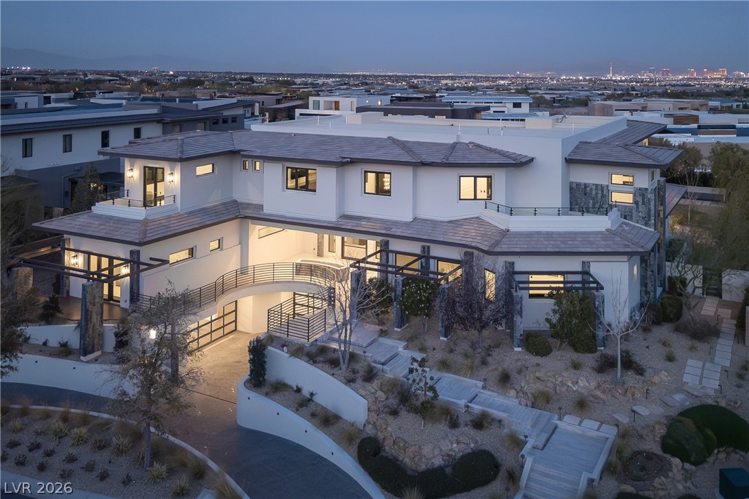 6 Bright Hollow Court