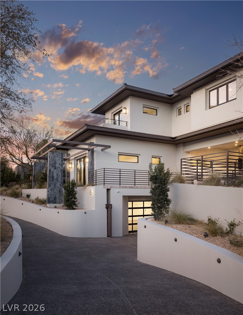 6 Bright Hollow Court