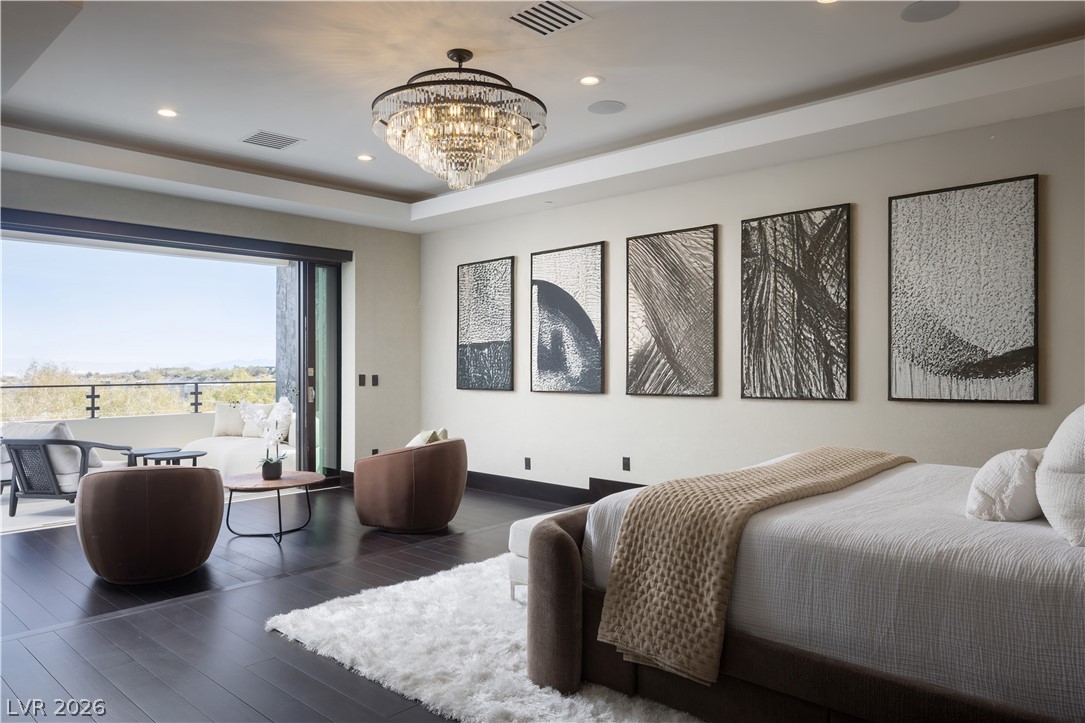 6 Bright Hollow Court