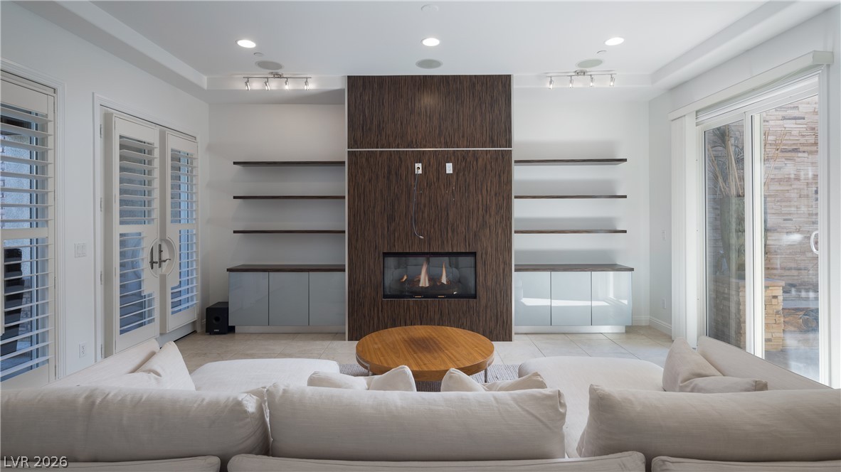 11280 Granite Ridge Drive 1056