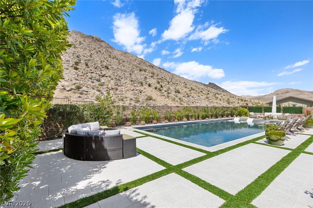 3071 The Peaks Lane