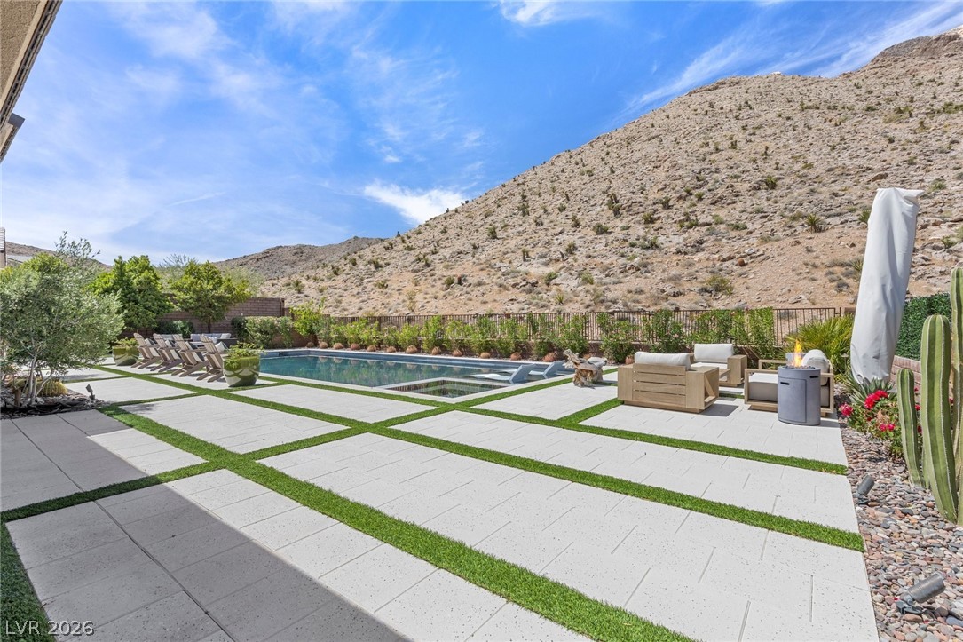 3071 The Peaks Lane