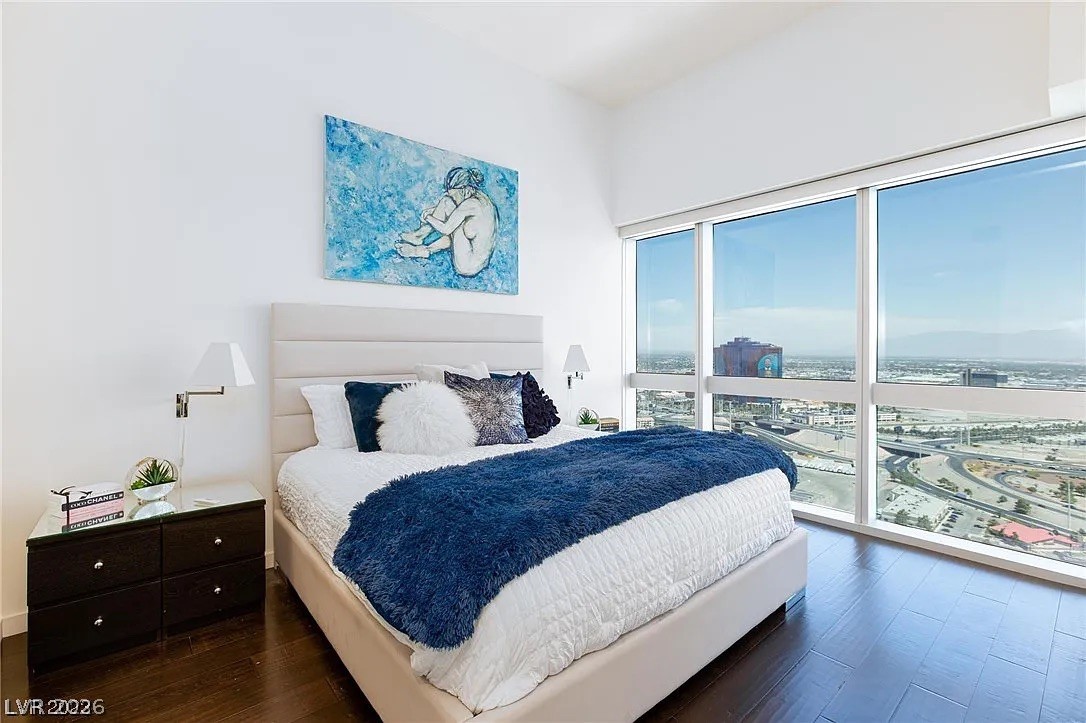 4471 Dean Martin Drive 3508