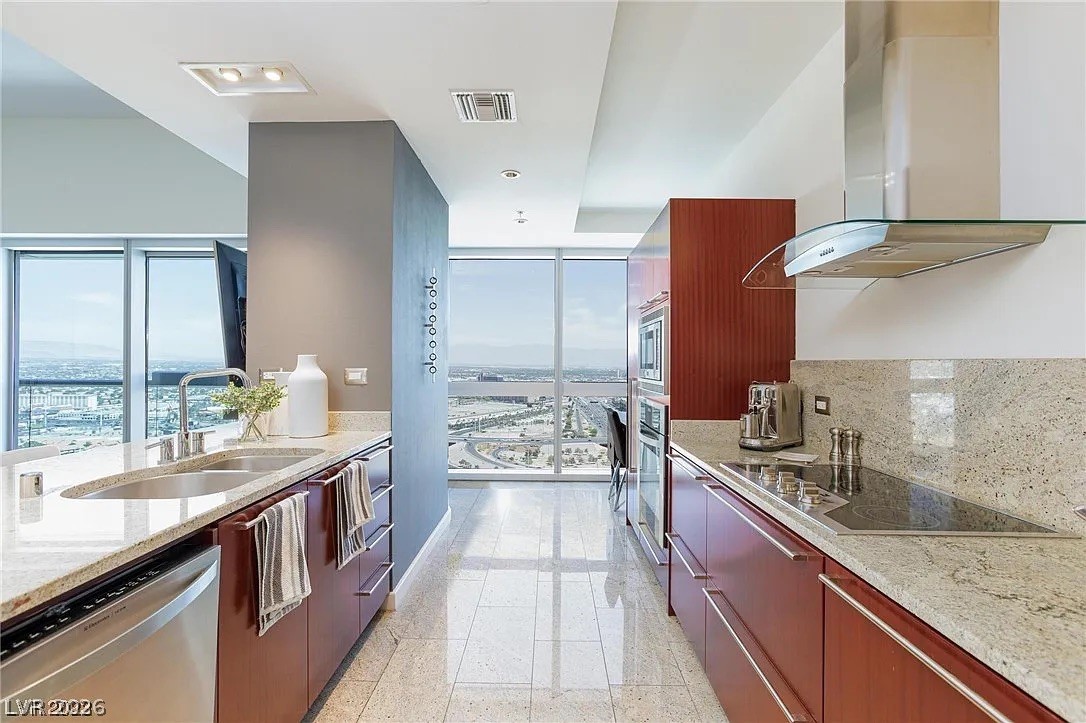 4471 Dean Martin Drive 3508