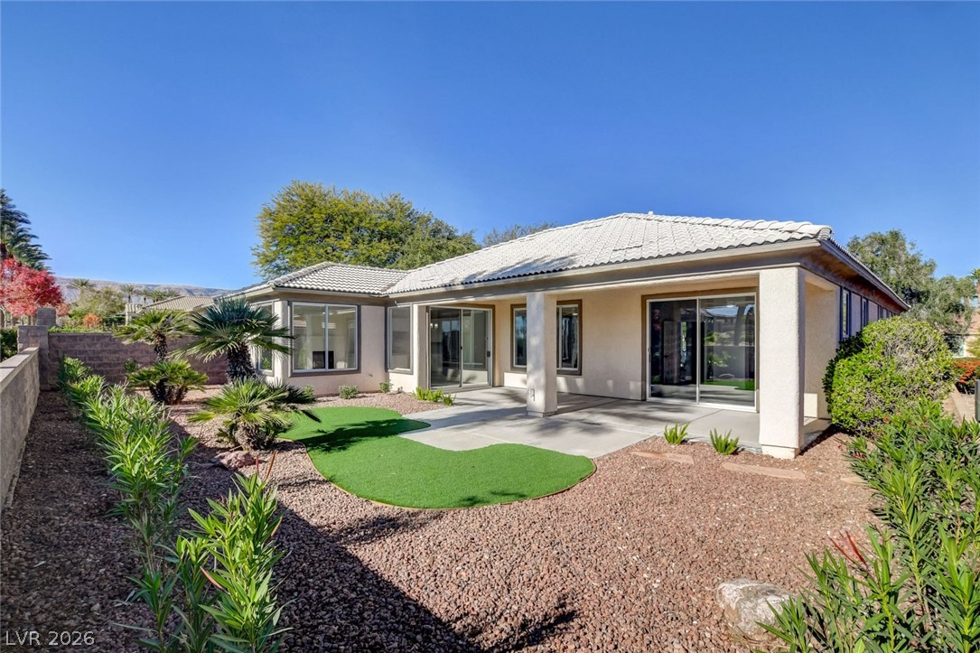 10623 Riva De Fiore Avenue