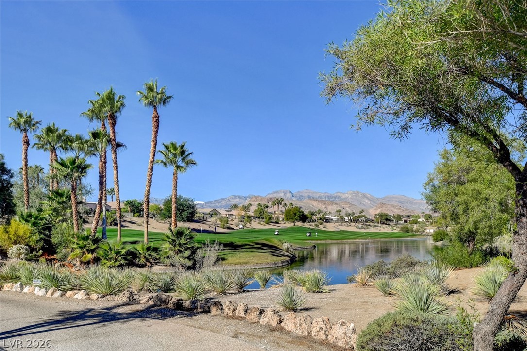 10623 Riva De Fiore Avenue