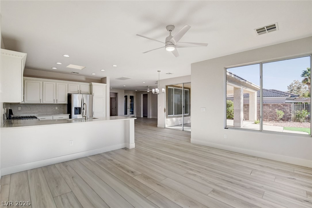 10623 Riva De Fiore Avenue
