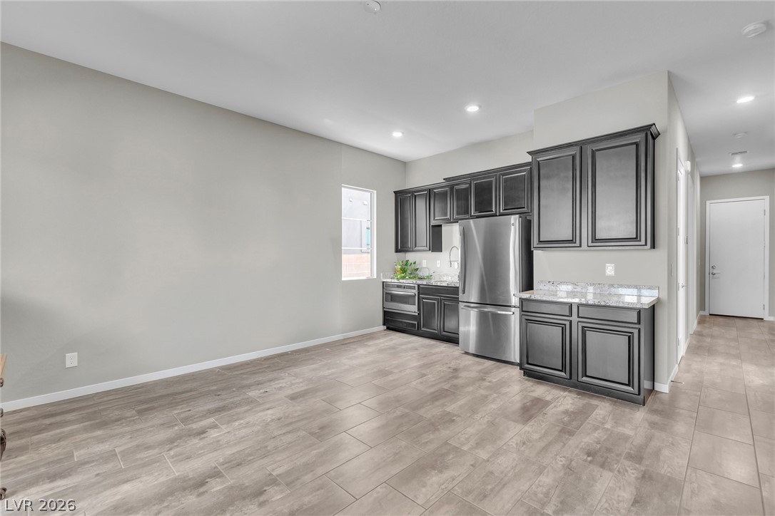 6194 Amber View Street