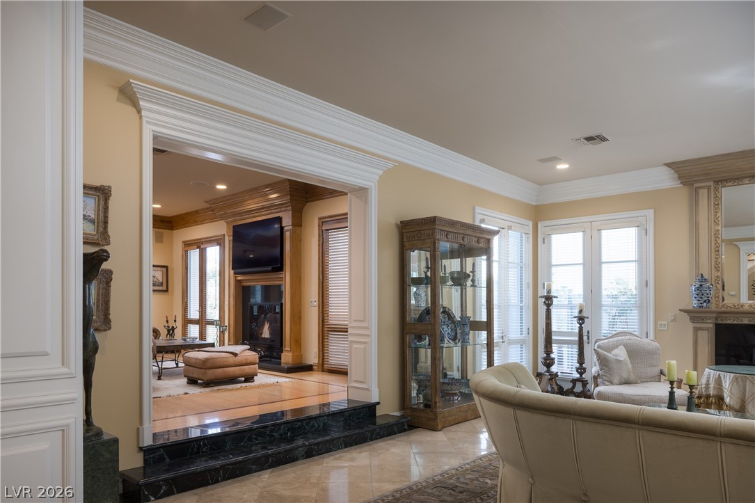 1413 Iron Hills Lane