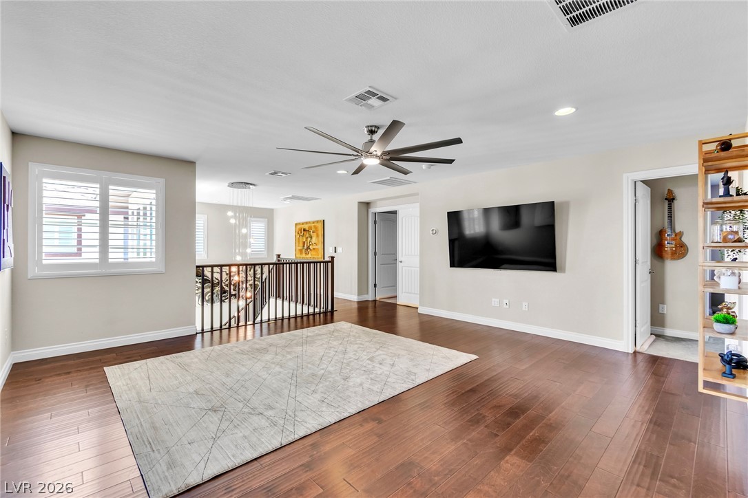 5851 Glory Heights Drive