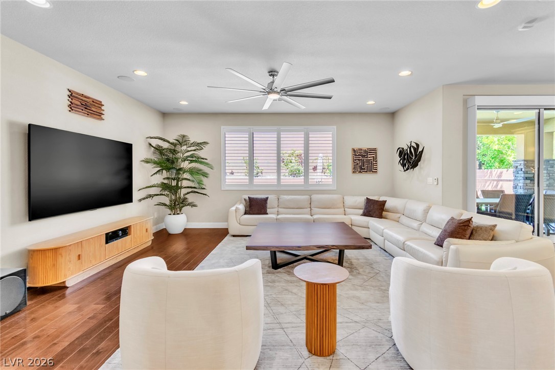 5851 Glory Heights Drive