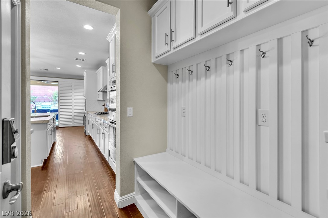 5851 Glory Heights Drive