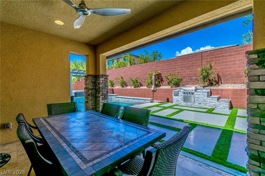 5851 Glory Heights Drive