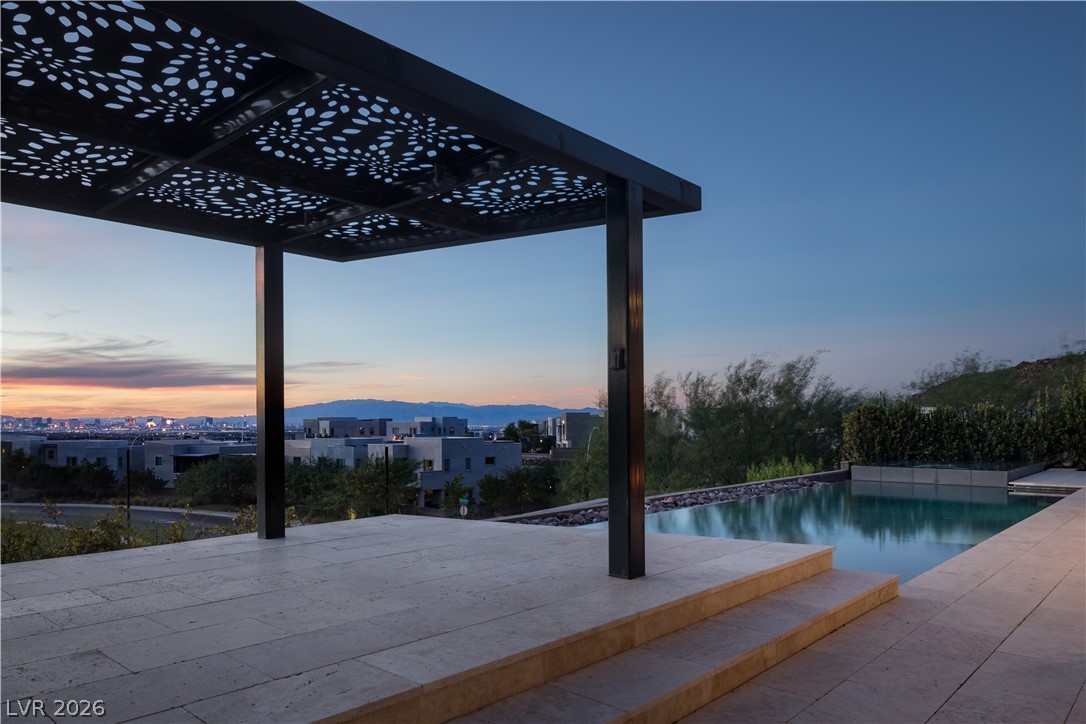 2192 Overlook Canyon Lane