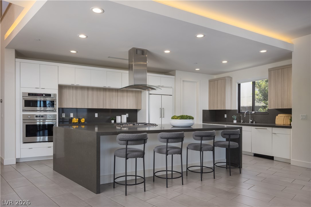 2192 Overlook Canyon Lane