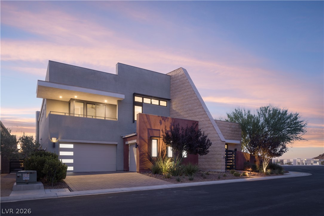 2192 Overlook Canyon Lane