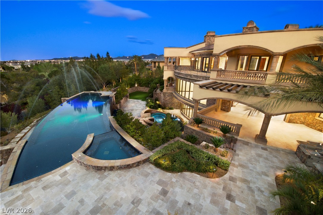 18 Olympia Hills