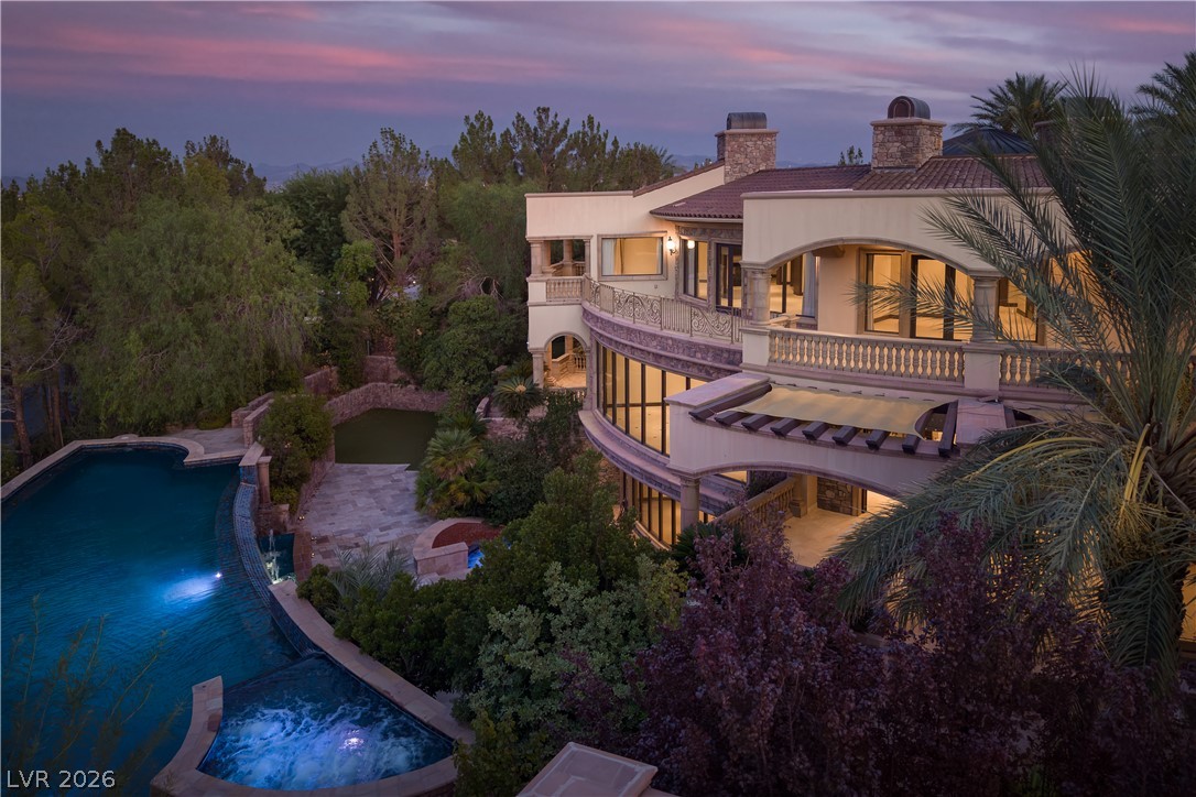 18 Olympia Hills