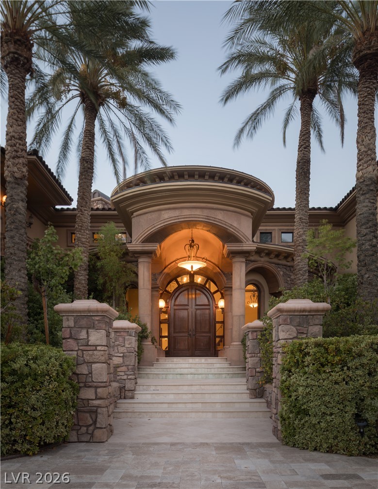 18 Olympia Hills