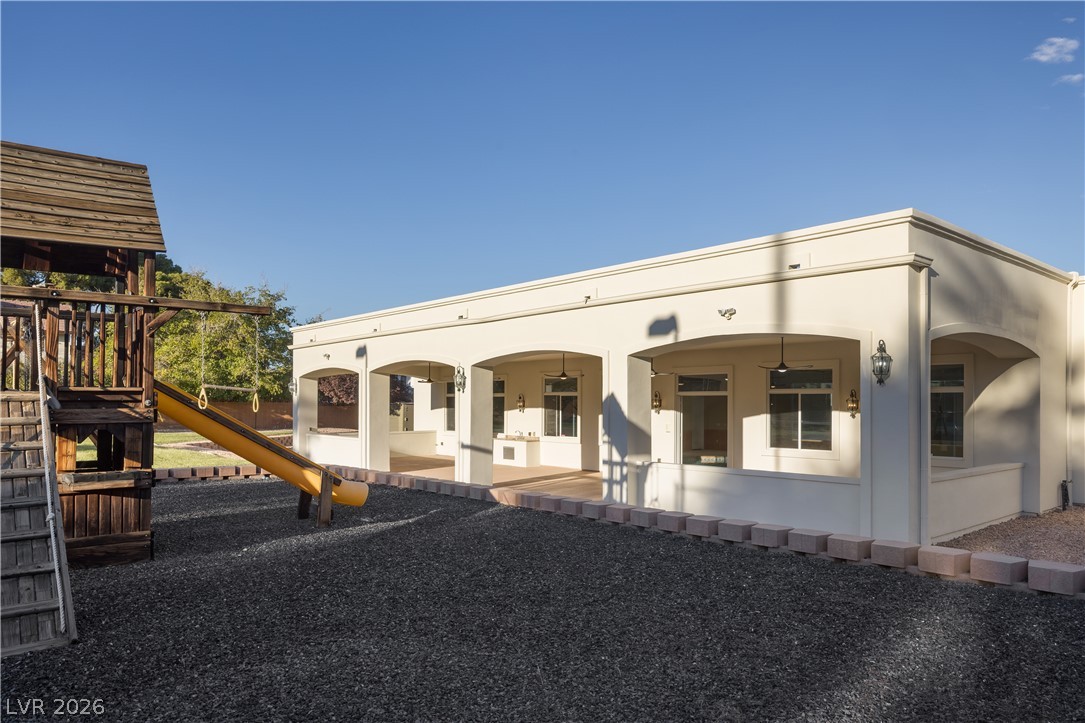 3035 Montessouri Street