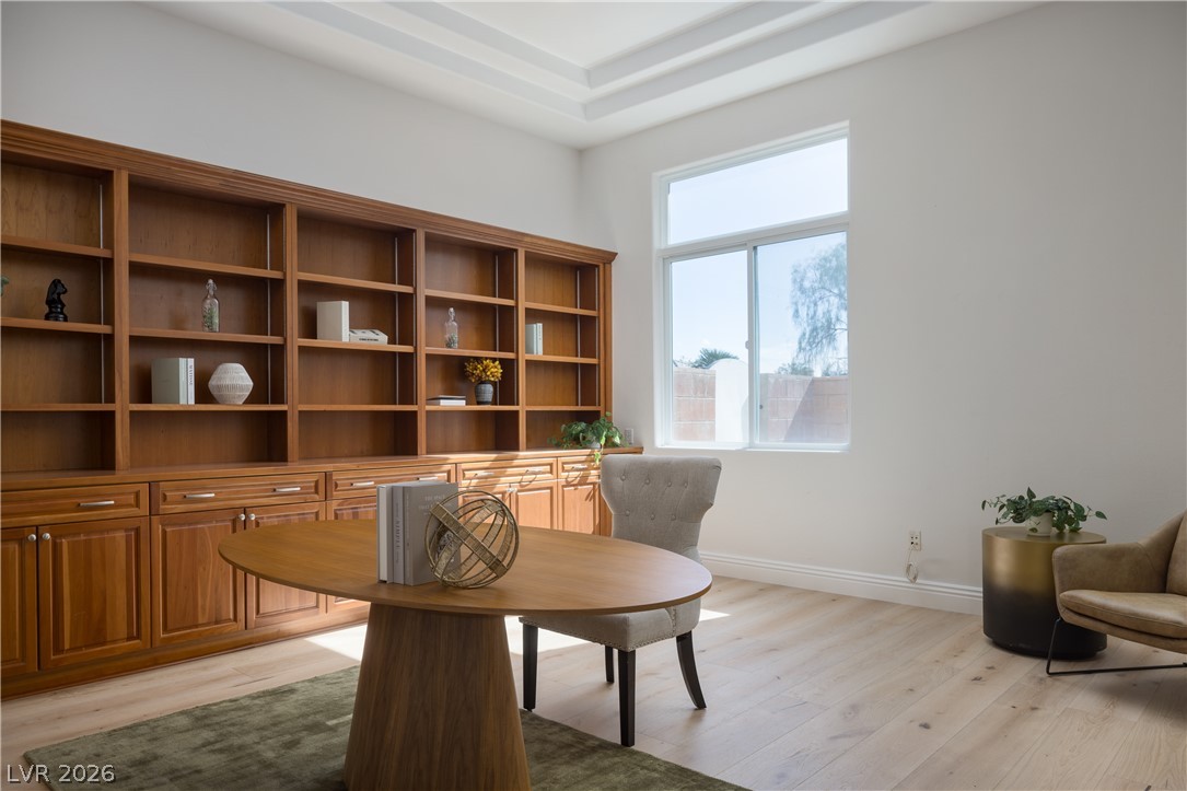 3035 Montessouri Street