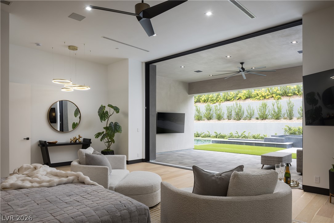 38 Skybird Court