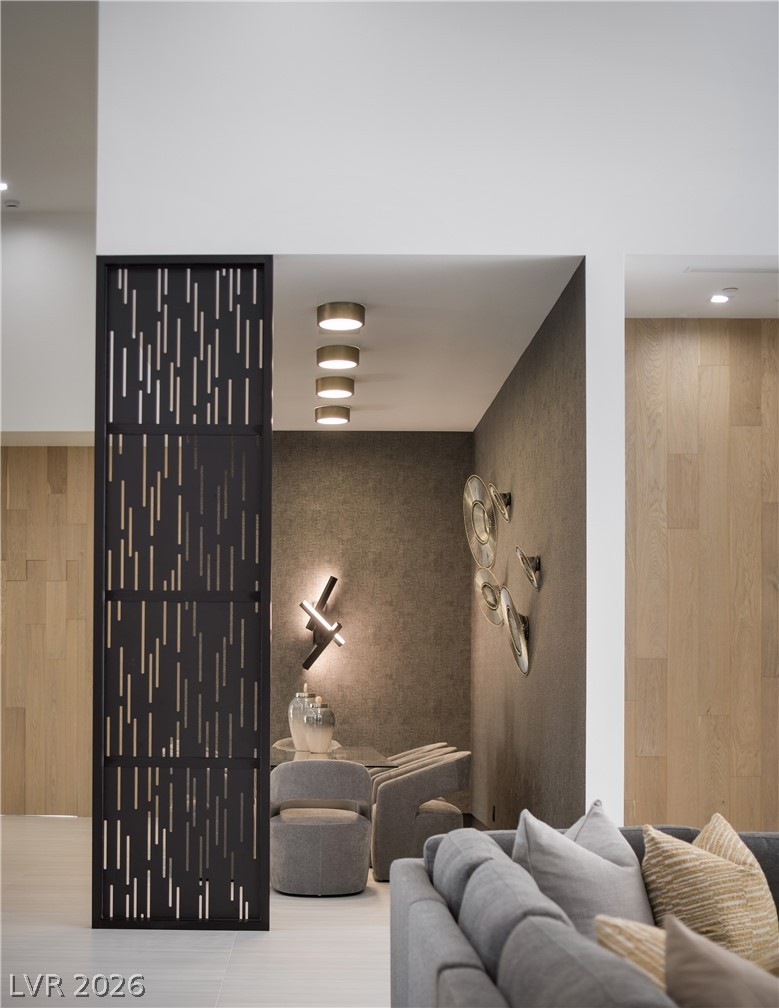38 Skybird Court