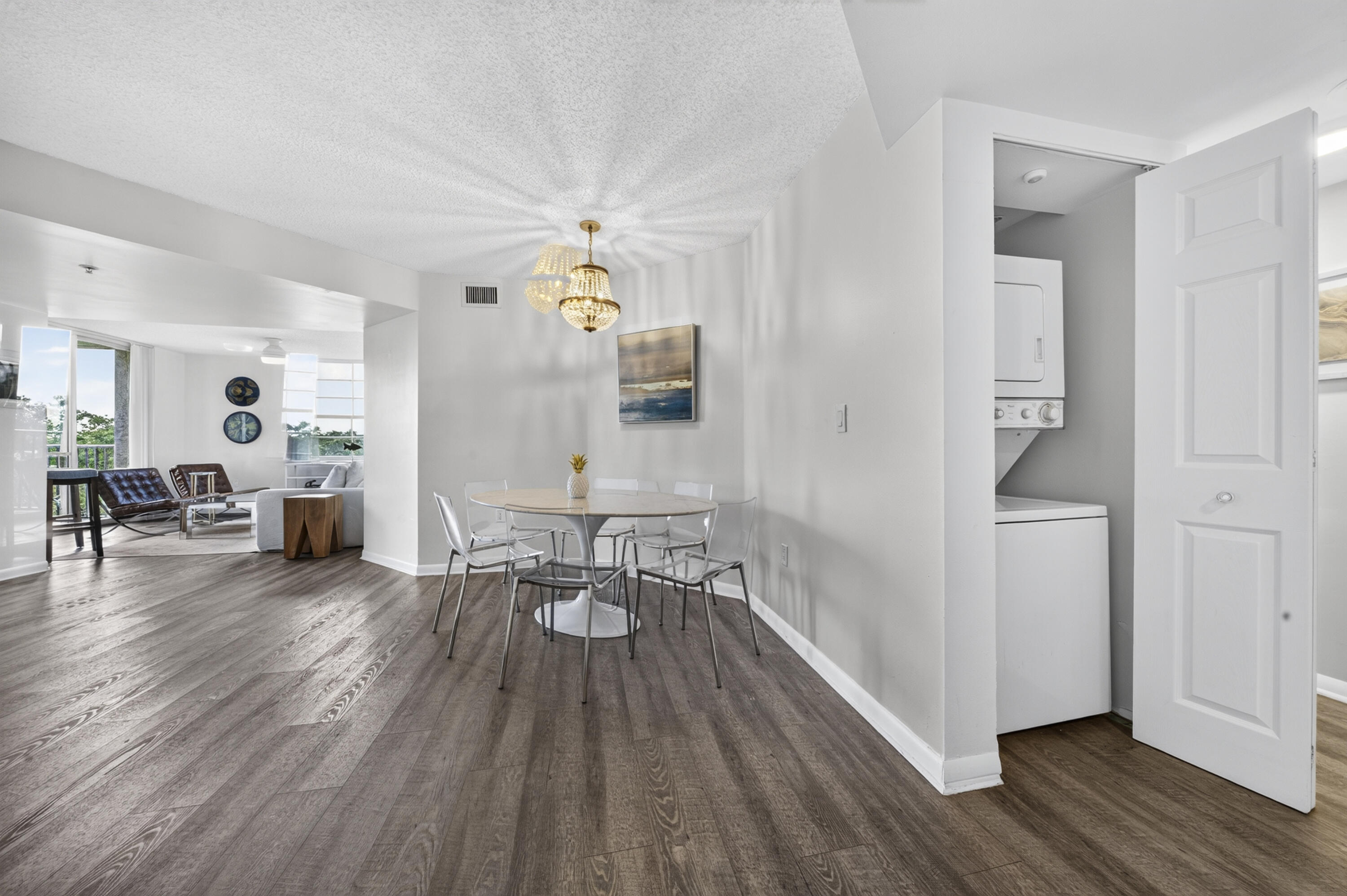520 SE 5th Ave 2211