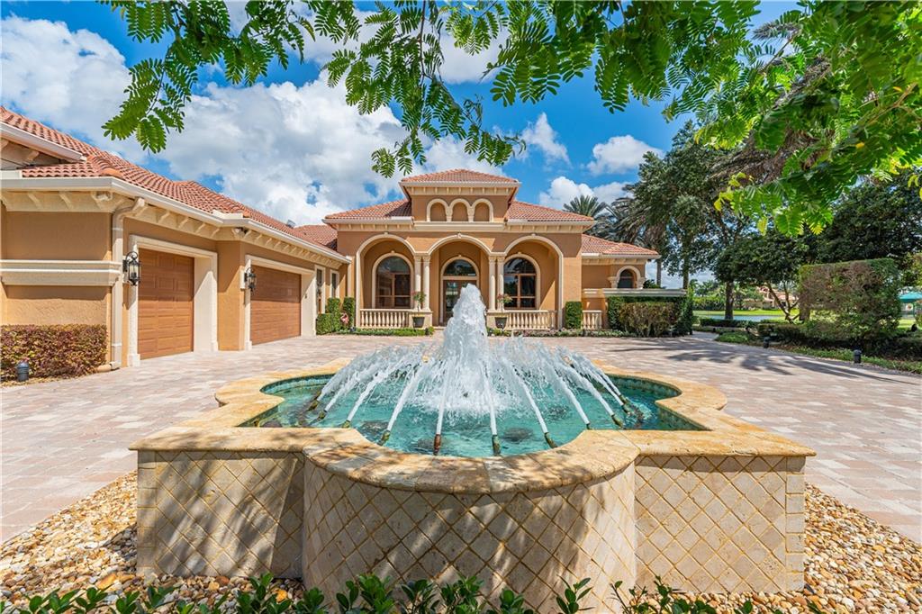 2900 W Stonebrook Cir