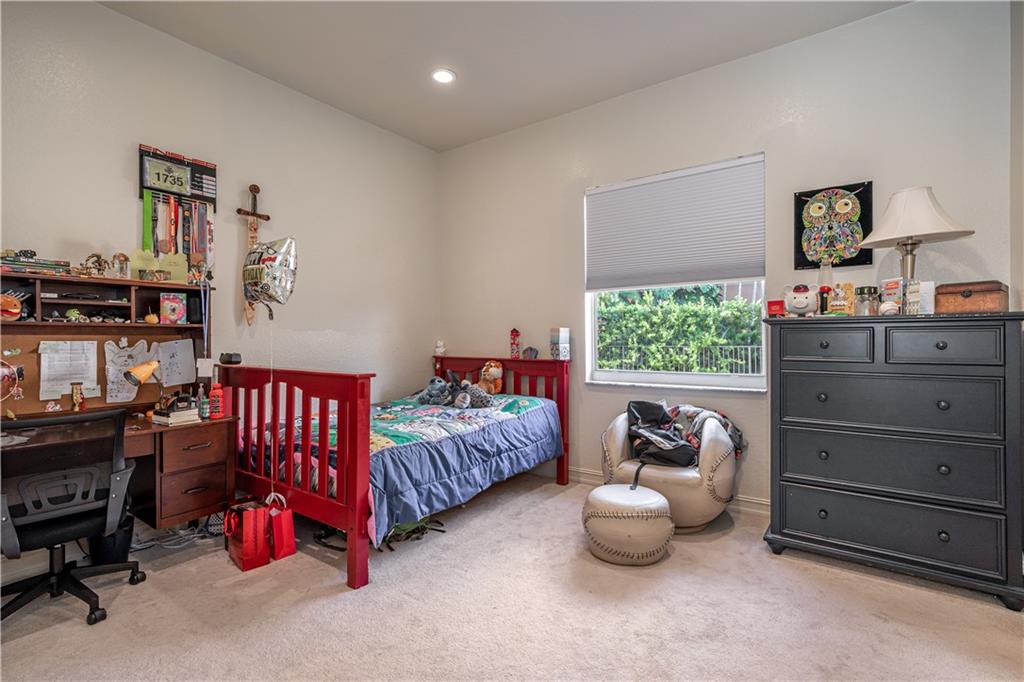 2900 W Stonebrook Cir