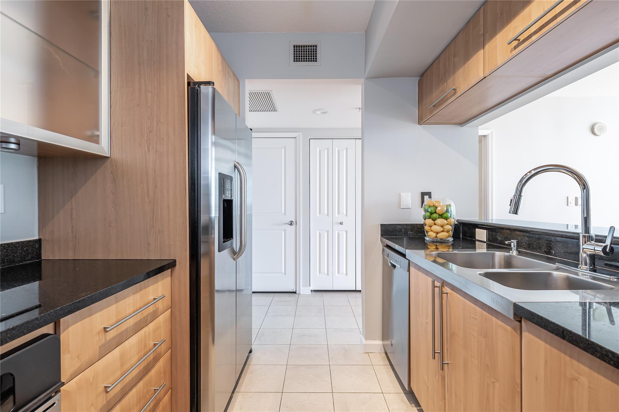 610 W Las Olas Blvd 1519N