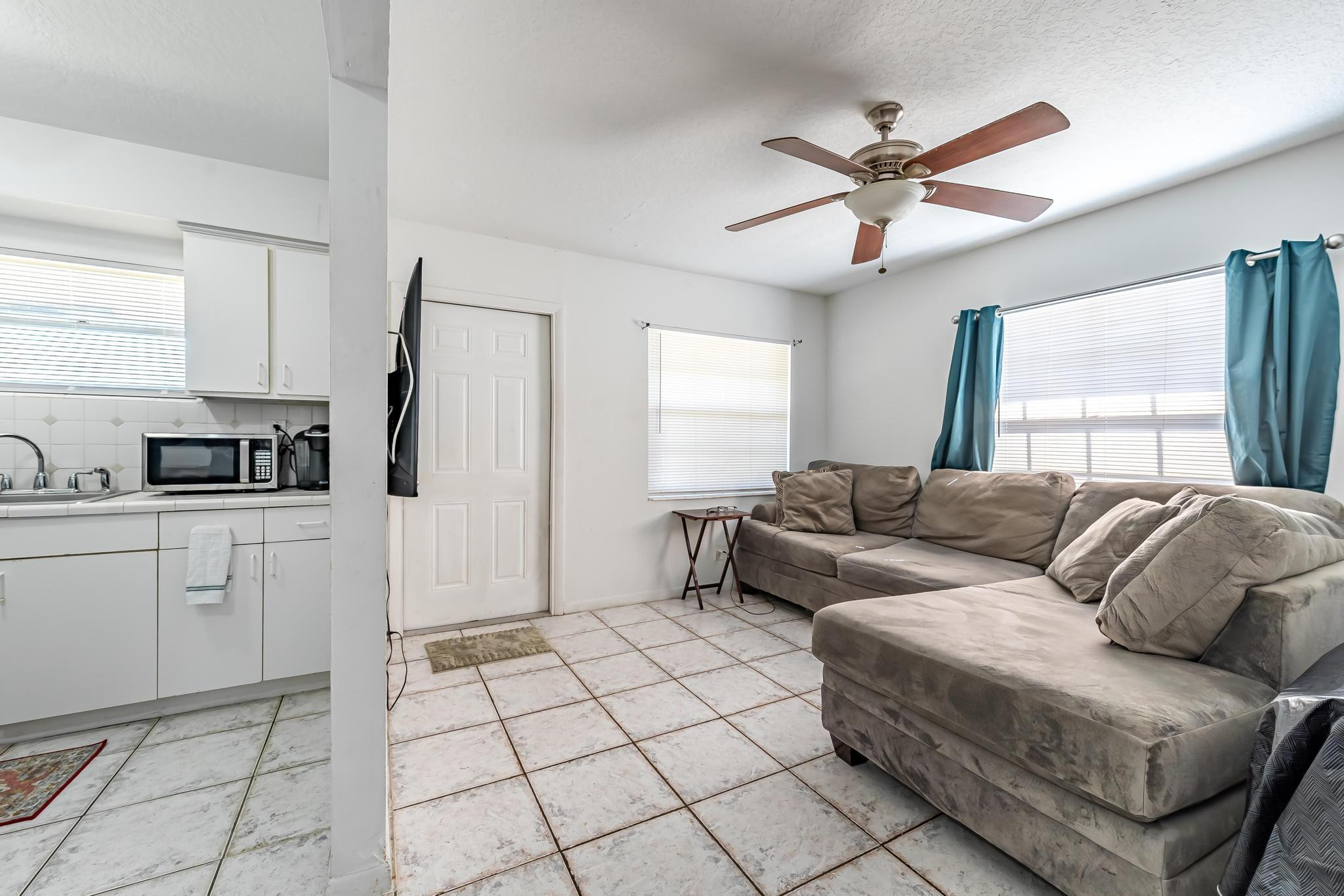 151 SW 15th St