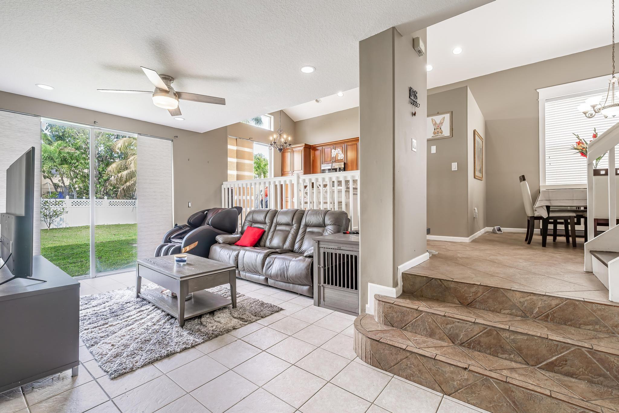 1279 Gembrook Court