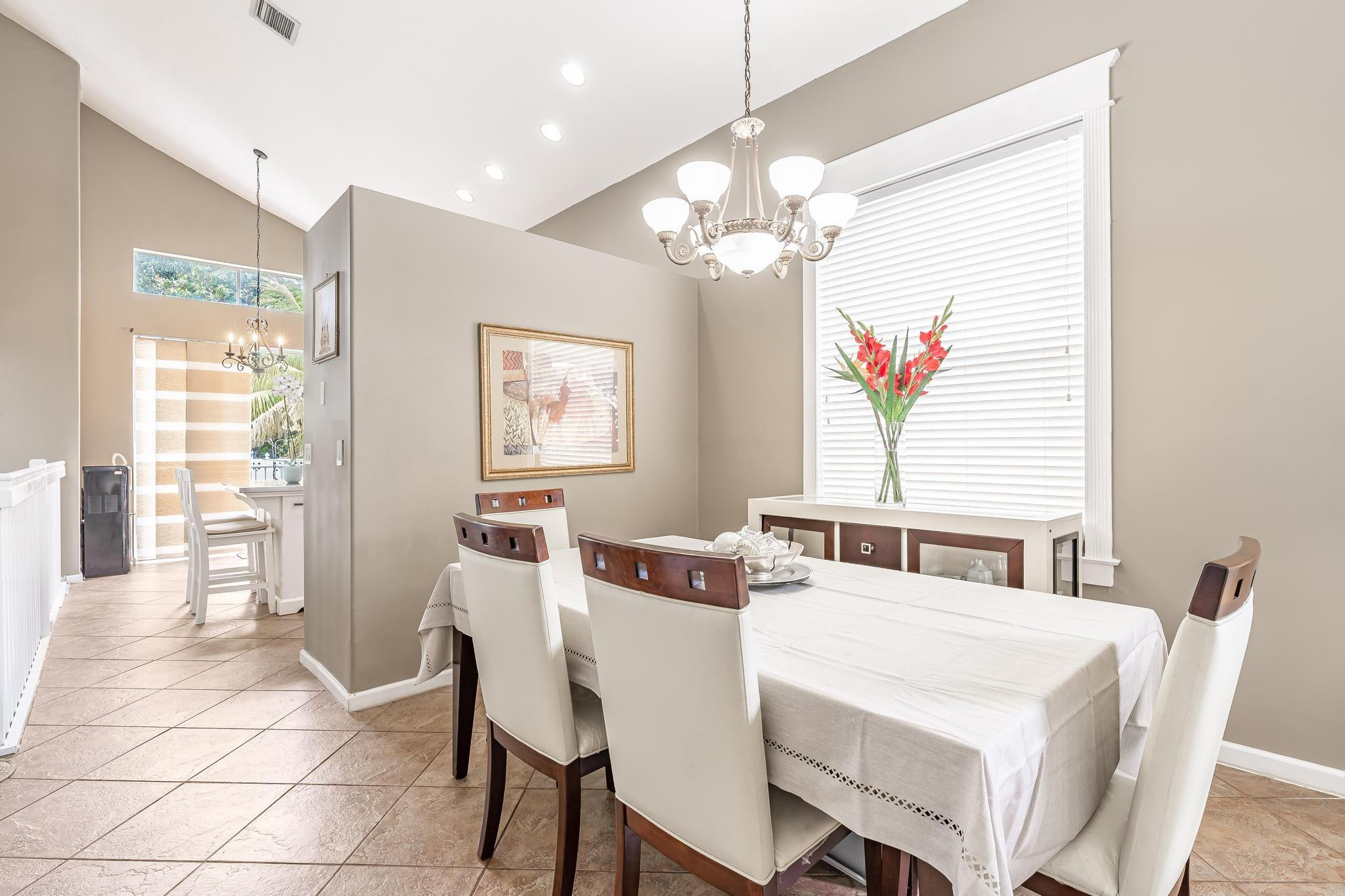 1279 Gembrook Court